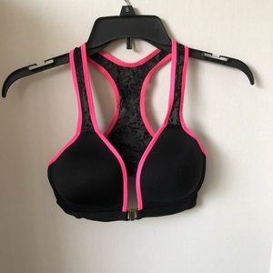 Smart and sexy sports bra